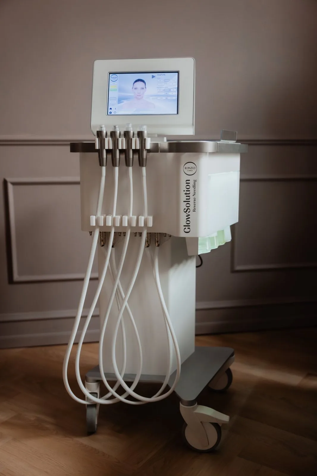 GlowSolution Reverse Needling-workstation
